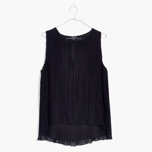 ✨NWT Madewell Pleated Tank
